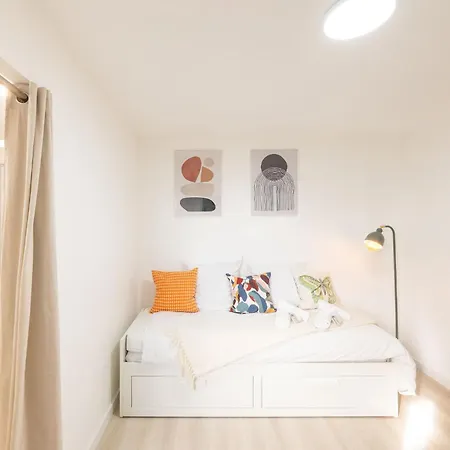 Neuf Et Cosy, Proche Lyon, Parking Appartement